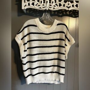 Shein sweater black and cream stripe short sleeve